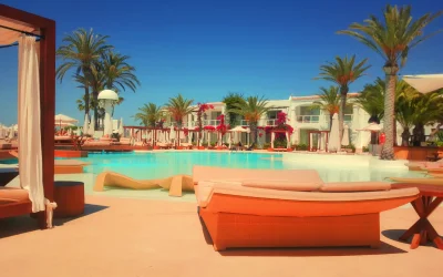 The Perfect Day by the Pool: Relaxing at Our Resort&rsquo;s Oasis